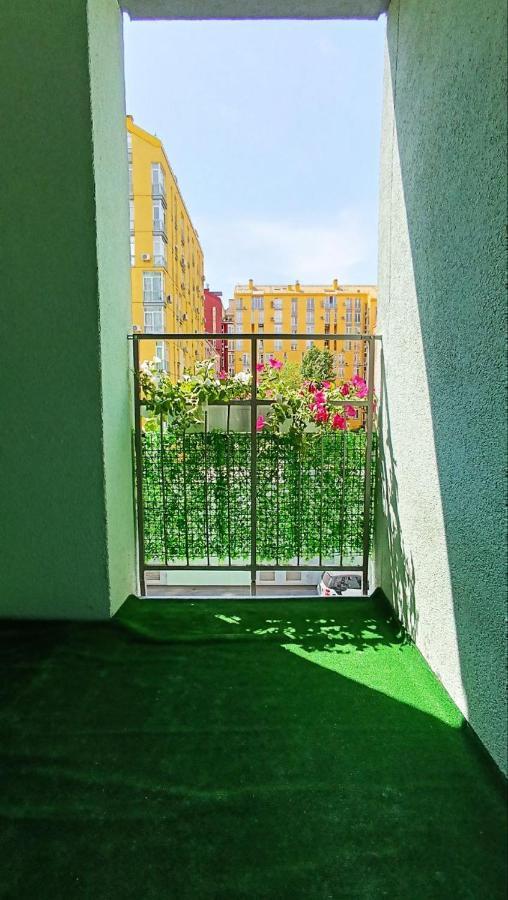 Зручна Квартира В Жк Комфорт Таун Kiev Luaran gambar